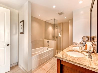 Super Vacation Rental Property with Two Bedrooms Great View